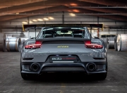 雷火电竞下载-谁在操盘？莱万的幽灵助攻如何令曼城在隐形战场淘汰曼联