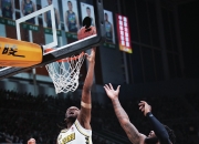 雷火电竞入驻-热门球队实力横扫对手取得佳绩