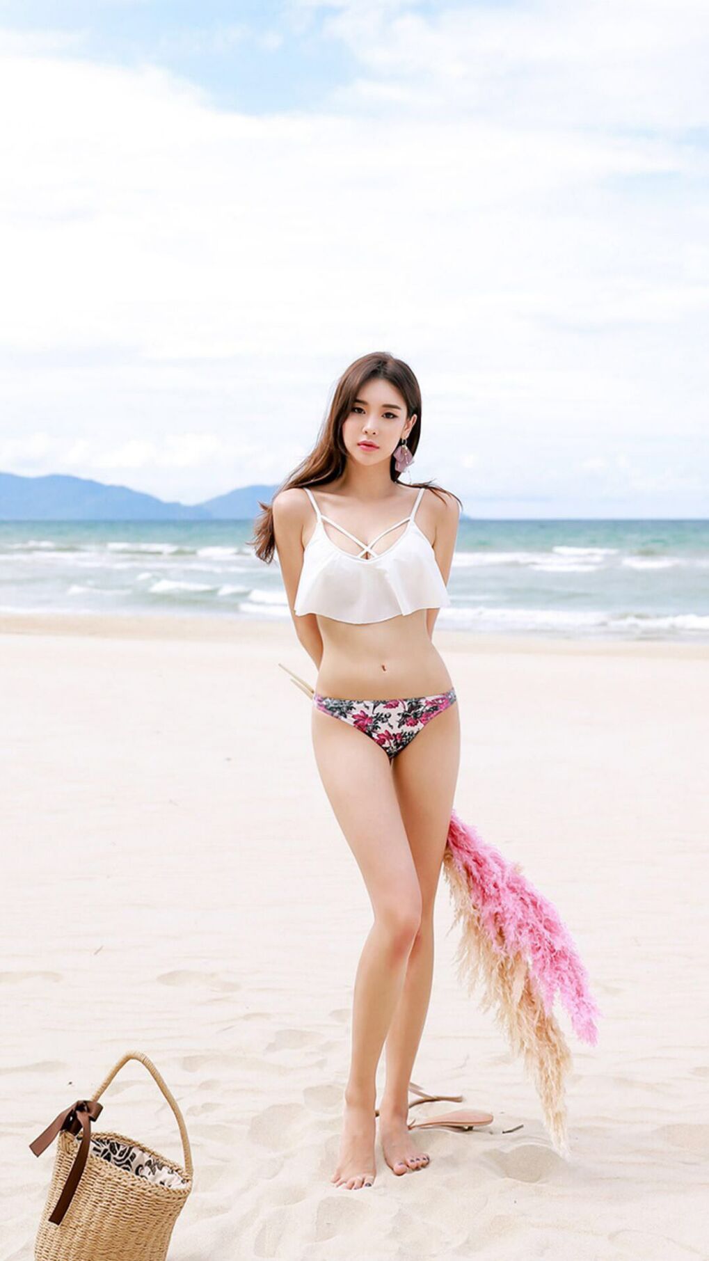 红衫染绿鹰,当卢卡库为突尼斯而战,改写的不只是比赛